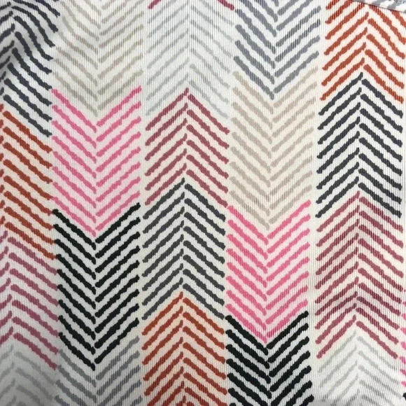 Victoria Sports- The Player Lace Racerback Sports Bra - Picture 5 of 9